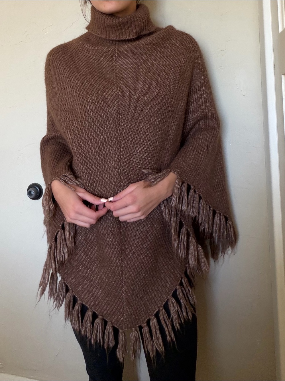 DesignHistory brown fringe knit poncho, size M.